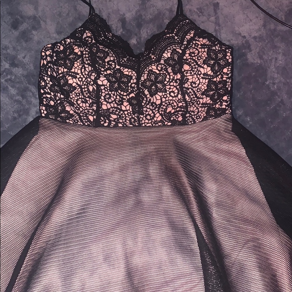 This dress is really nice but  it don’t fit me - Picture 3 of 4